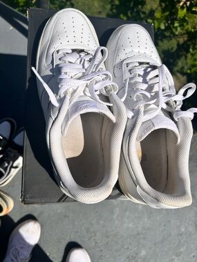 Nike White Men's Athletic Shoes